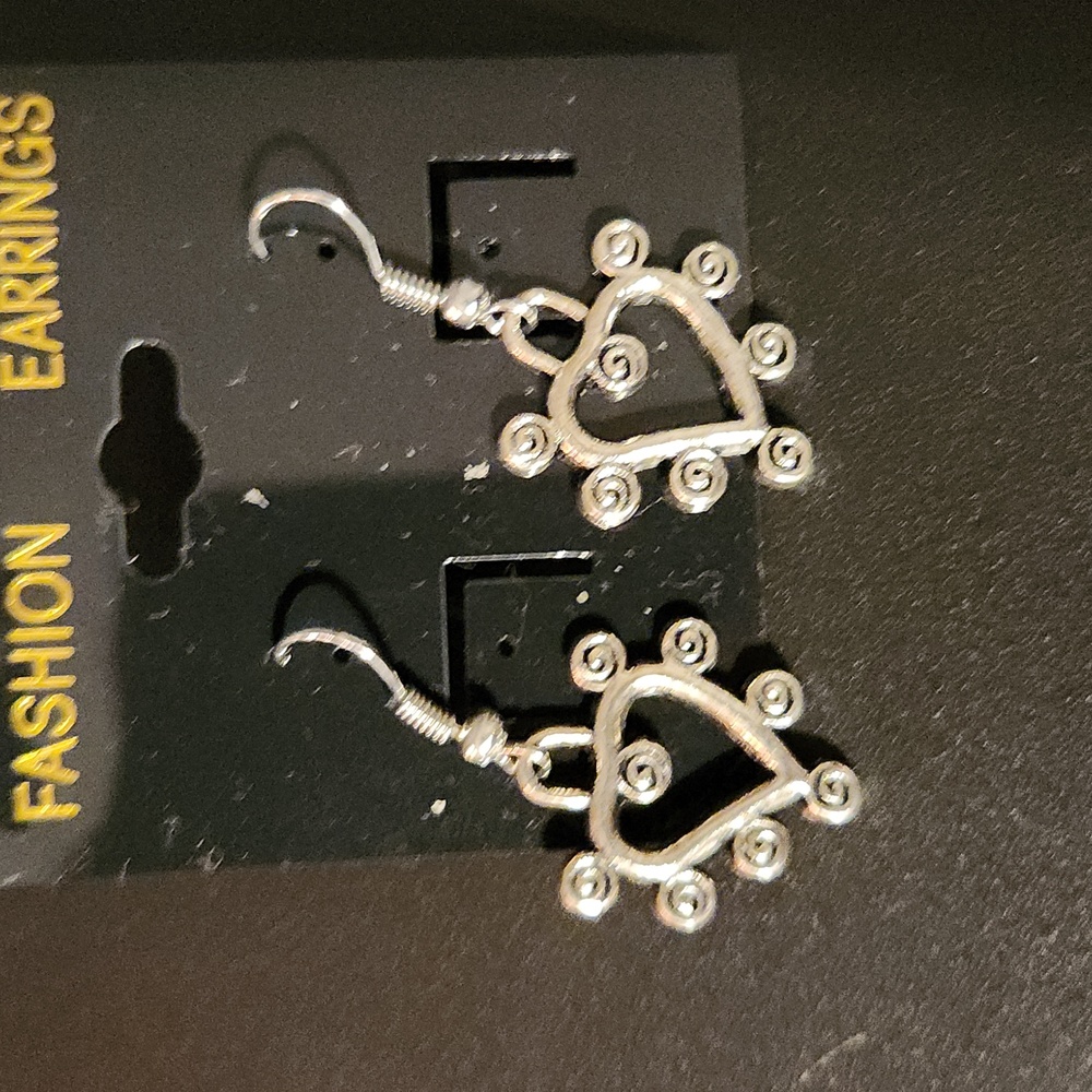 Heart earrings
